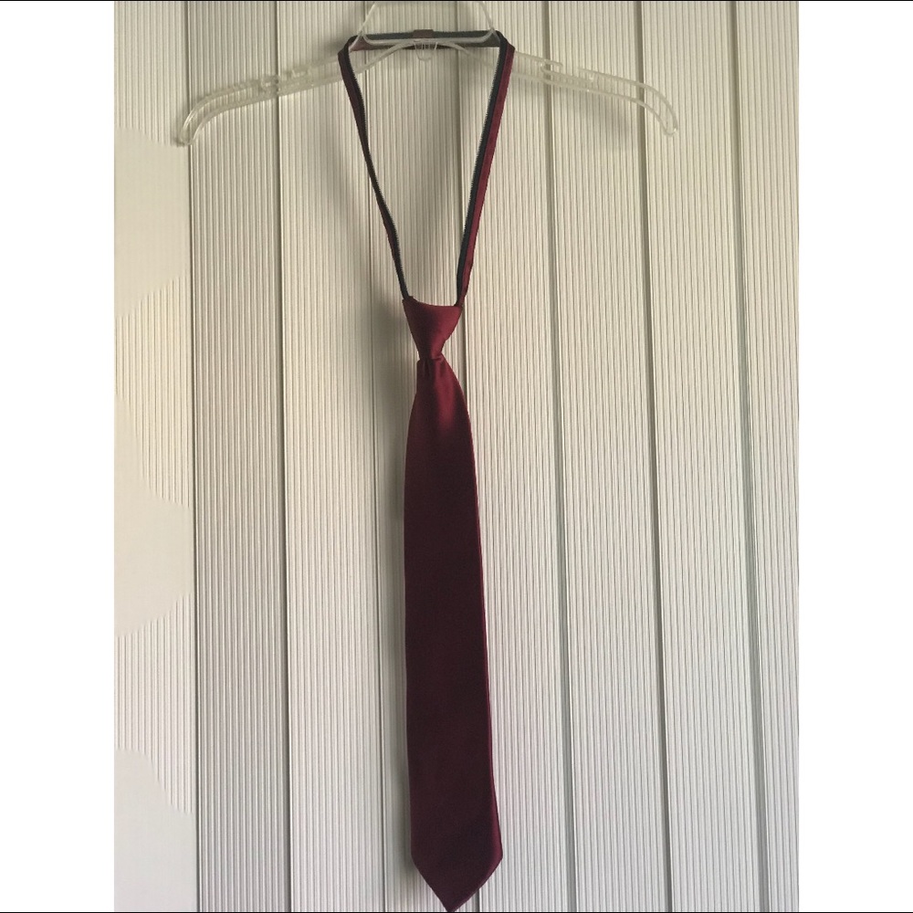 Men’s zipper tie